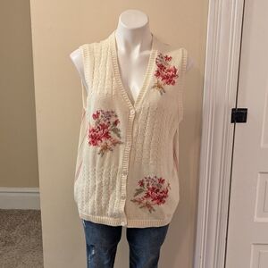 Vintage Marisa Christina cream button down vest with floral embroidery size S